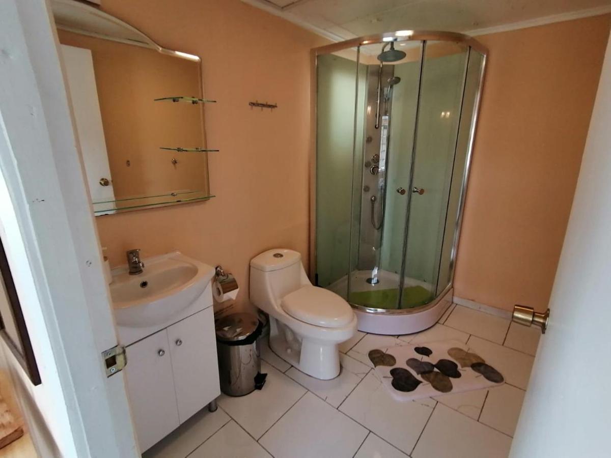 Refugio Bulnes Hostel Пуерто Наталес Екстериор снимка