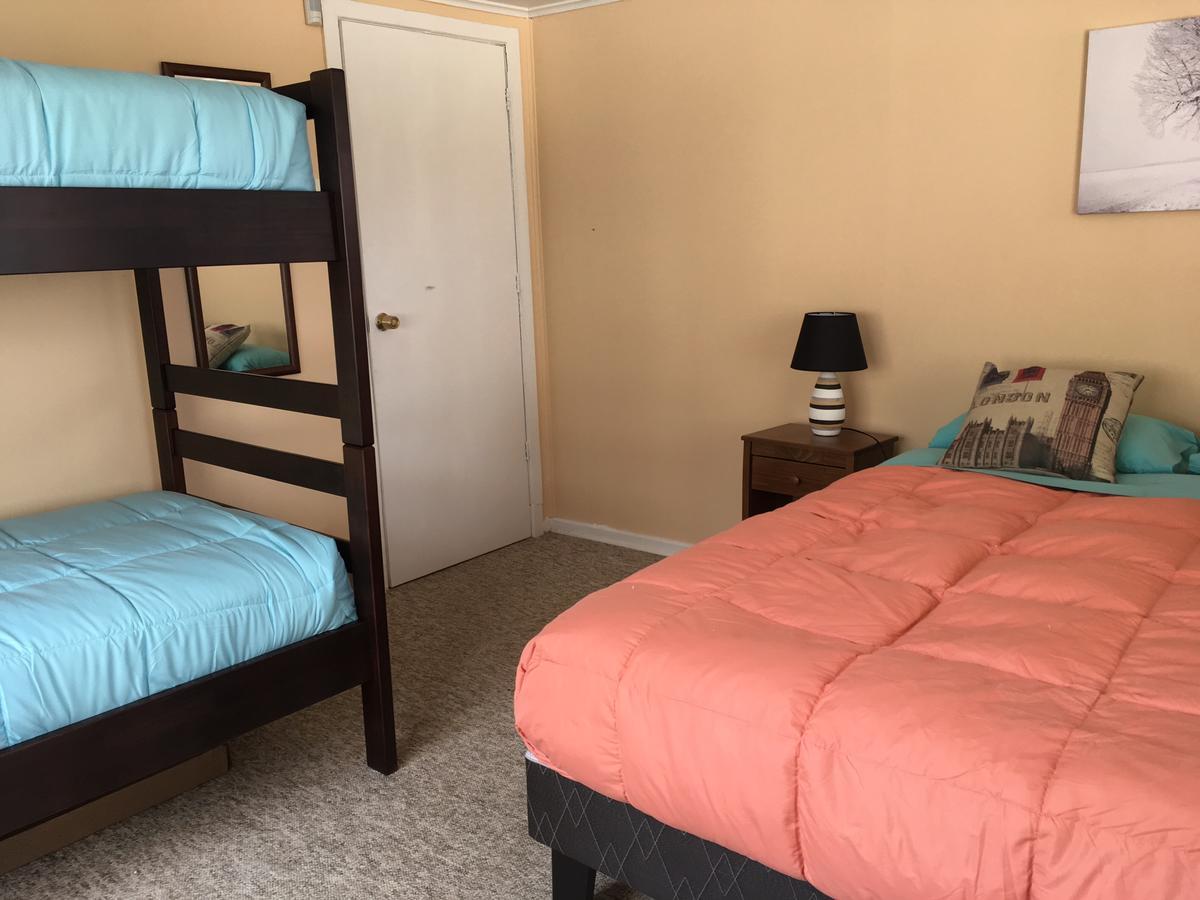 Refugio Bulnes Hostel Пуерто Наталес Екстериор снимка
